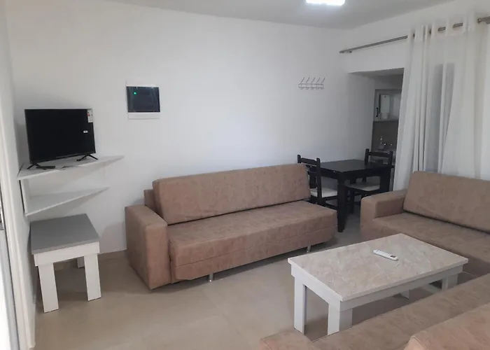 アパート Friendly House