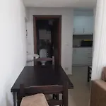 Friendly House شقة *