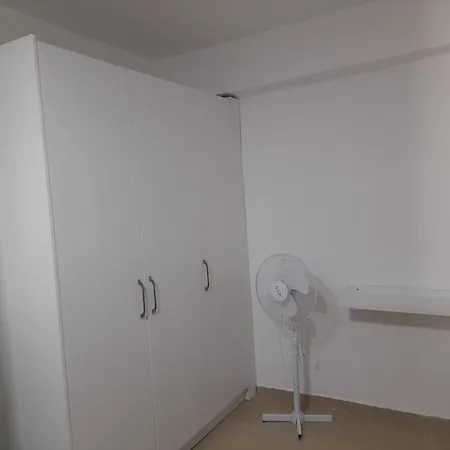 Διαμέρισμα Friendly House Cuke